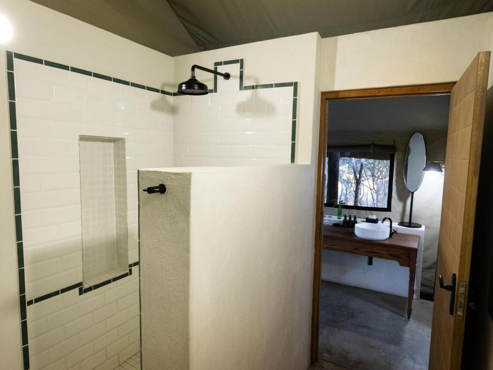 Kwambili Game Lodge Thornybush Game Reserve Room photo